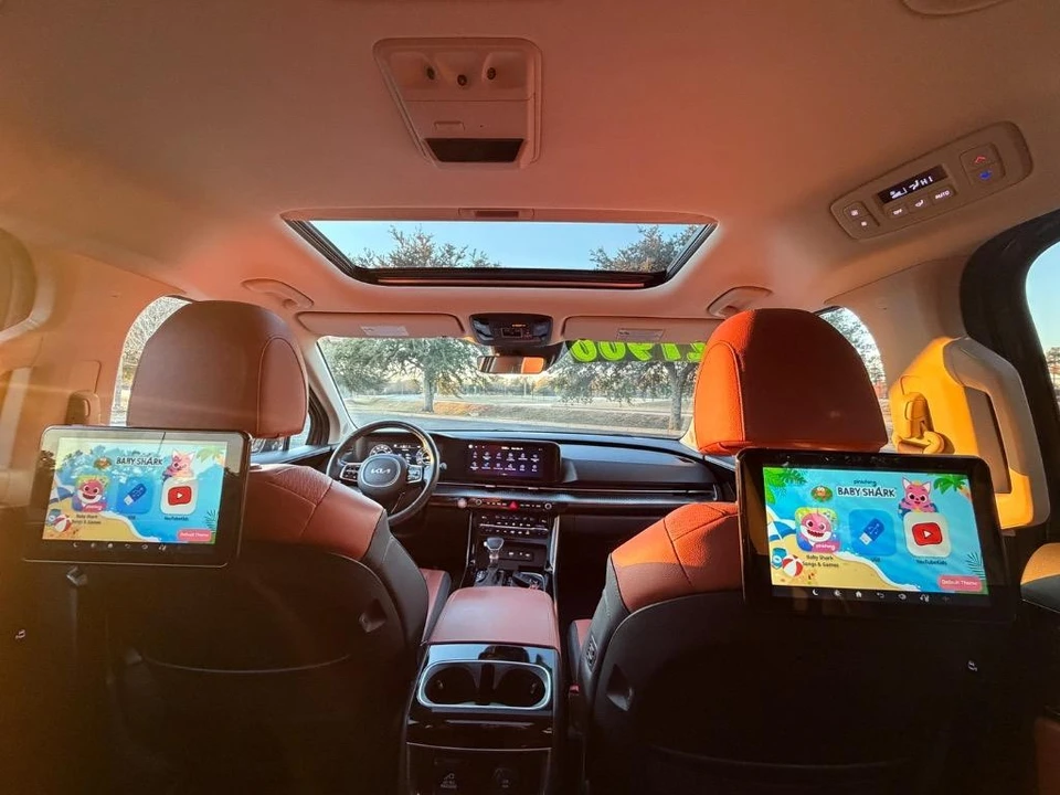 2022 Kia Carnival - Image 21 of 21