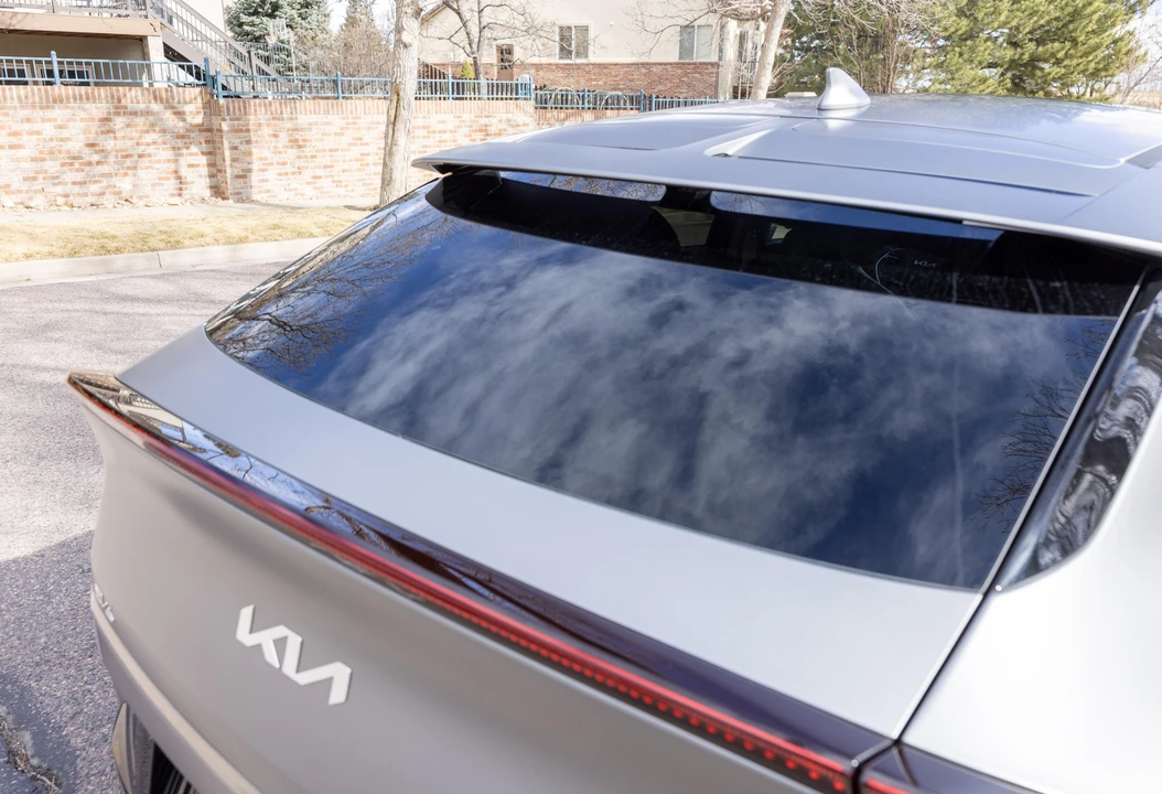 2022 Kia EV6 - Image 25 of 31