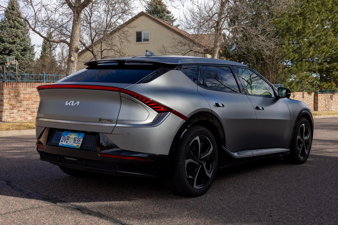 2022 Kia EV6 - Image 11 of 31
