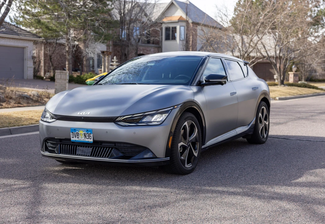 2022 Kia EV6 - Image 7 of 31