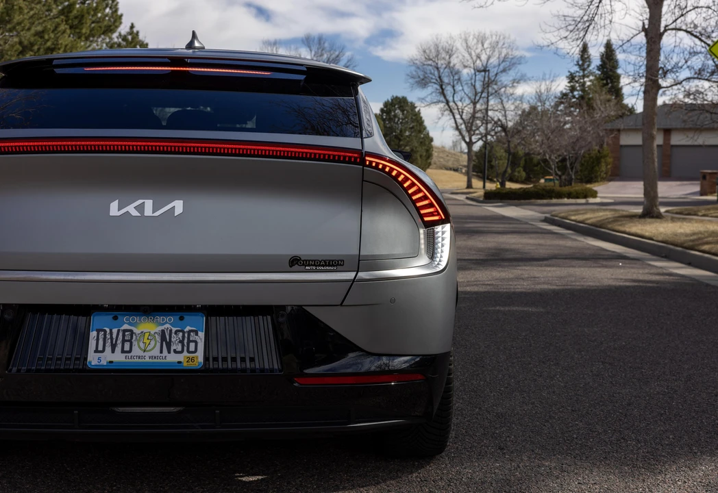 2022 Kia EV6 - Image 22 of 31