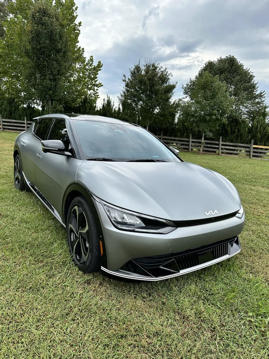 2022 Kia EV6 - Image 9 of 31