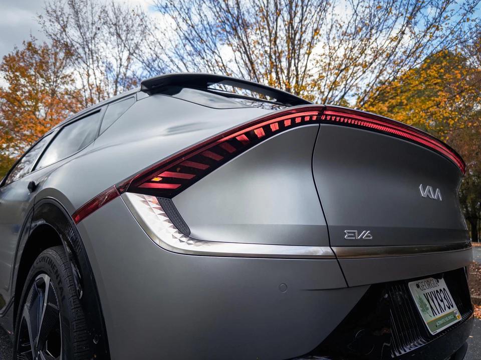 2022 Kia EV6 - Image 26 of 31