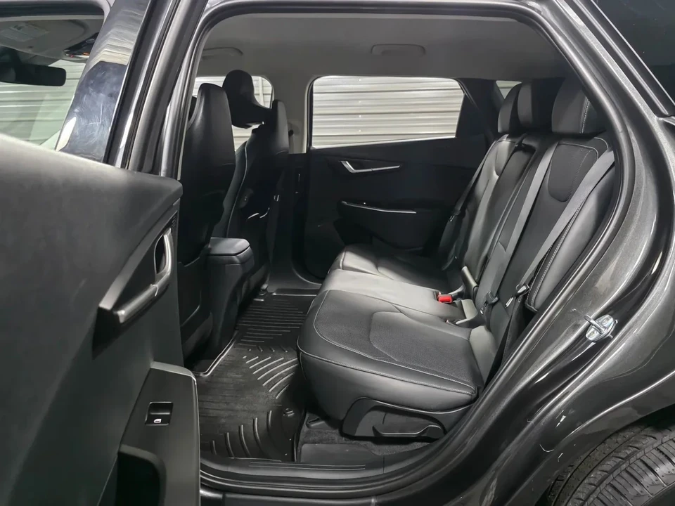 2022 Kia EV6 - Image 15 of 21