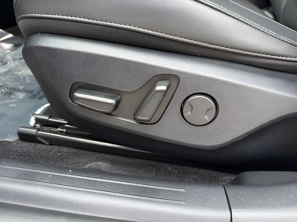 2022 Kia EV6 - Image 10 of 21