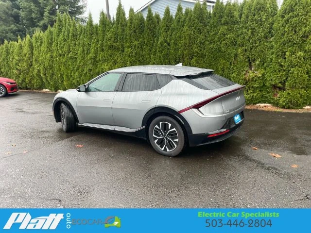 2022 Kia EV6 - Image 7 of 21