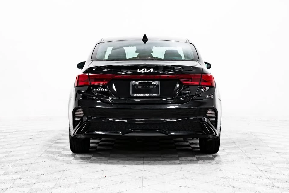 2022 Kia Forte - Image 7 of 20
