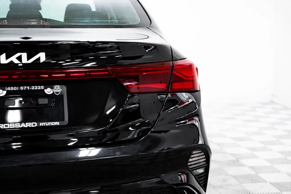 2022 Kia Forte - Image 9 of 20