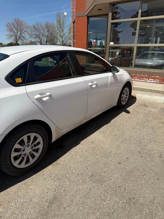 2022 Kia Forte - Image 4 of 8
