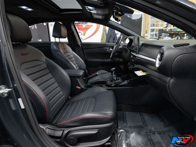 2022 Kia Forte - Image 14 of 17