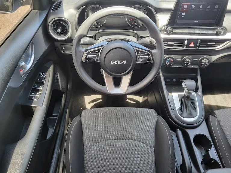 2022 Kia Forte - Image 12 of 14