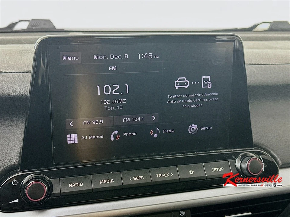 2022 Kia Forte - Image 17 of 21