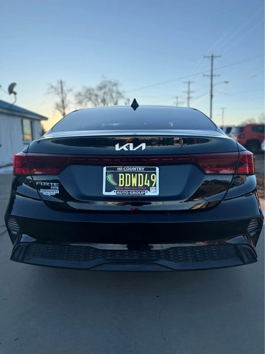 2022 Kia Forte - Image 8 of 18
