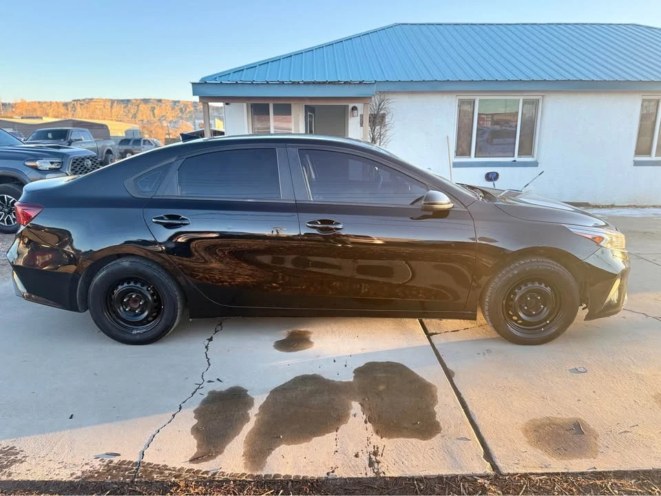 2022 Kia Forte - Image 5 of 18