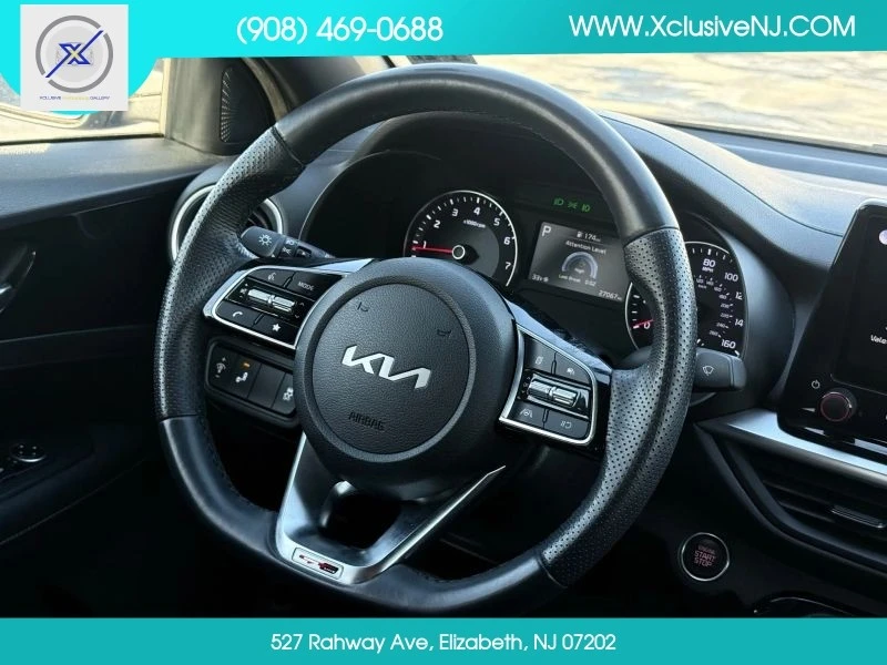 2022 Kia Forte - Image 10 of 12