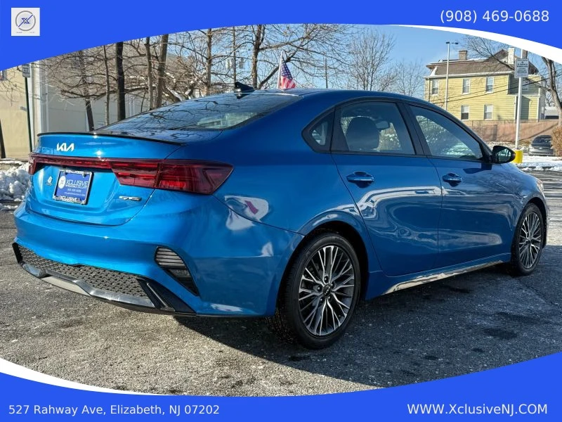 2022 Kia Forte - Image 4 of 12