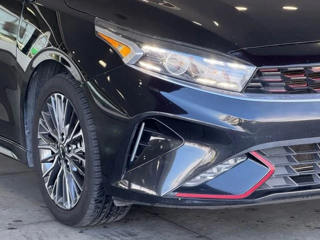 2022 Kia Forte - Image 8 of 12