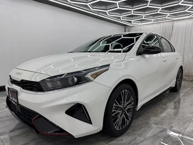 2022 Kia Forte - Image 3 of 12