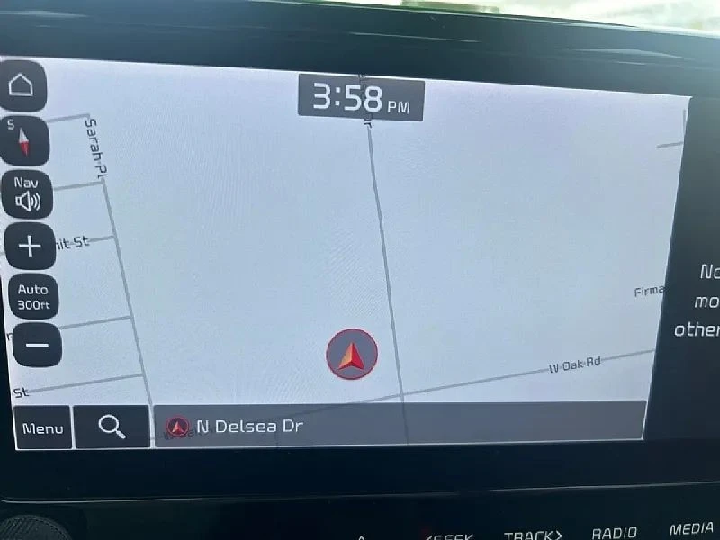 2022 Kia Forte - Image 10 of 12
