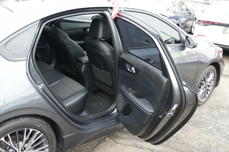 2022 Kia Forte - Image 12 of 12