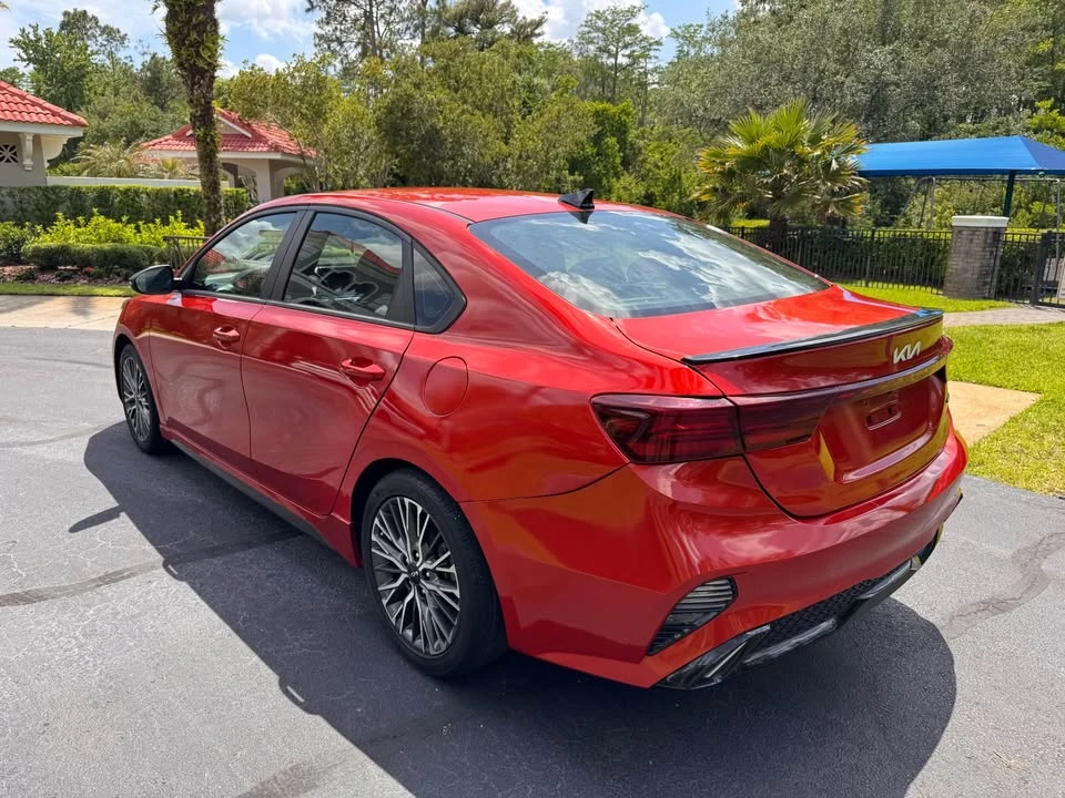 2022 Kia Forte - Image 5 of 15