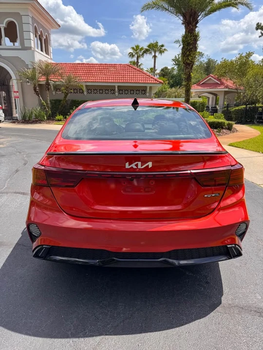2022 Kia Forte - Image 4 of 15