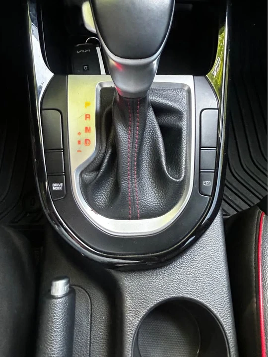 2022 Kia Forte - Image 13 of 16