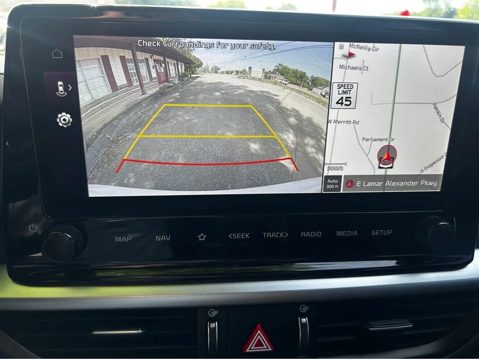 2022 Kia Forte - Image 15 of 16