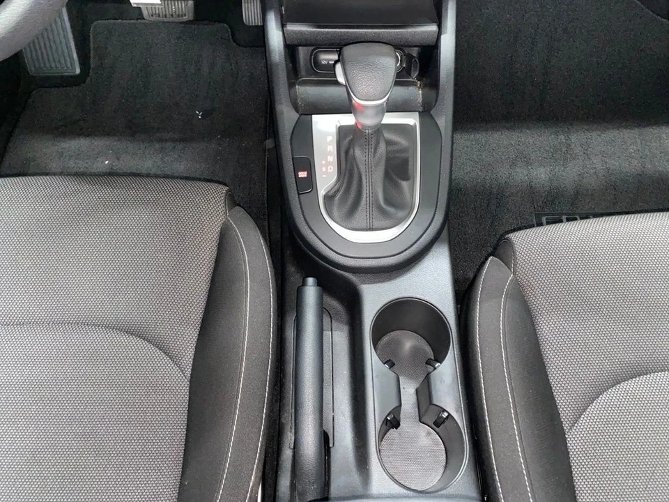 2022 Kia Forte - Image 12 of 12
