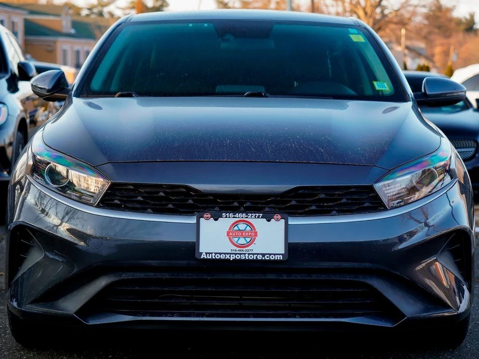 2022 Kia Forte - Image 10 of 12