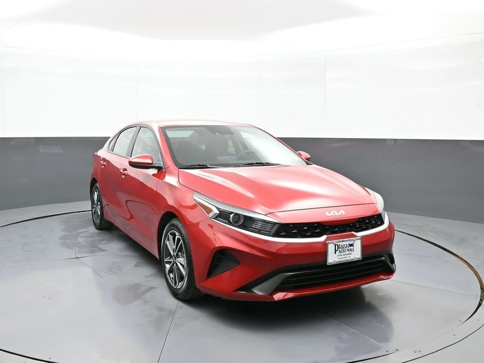 2022 Kia Forte - Image 3 of 21