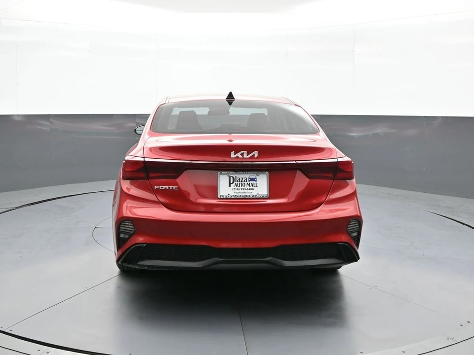 2022 Kia Forte - Image 7 of 21