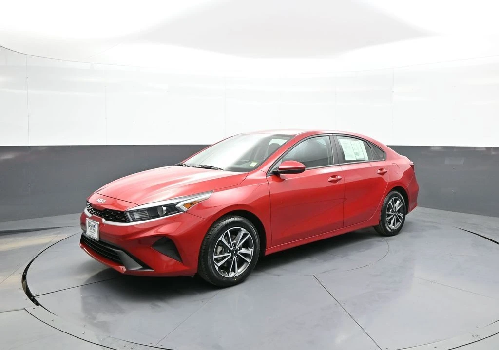 2022 Kia Forte - Image 10 of 21