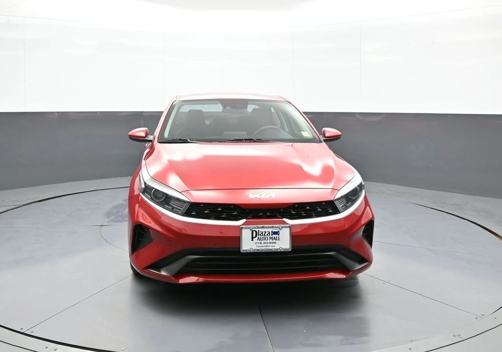 2022 Kia Forte - Image 2 of 21
