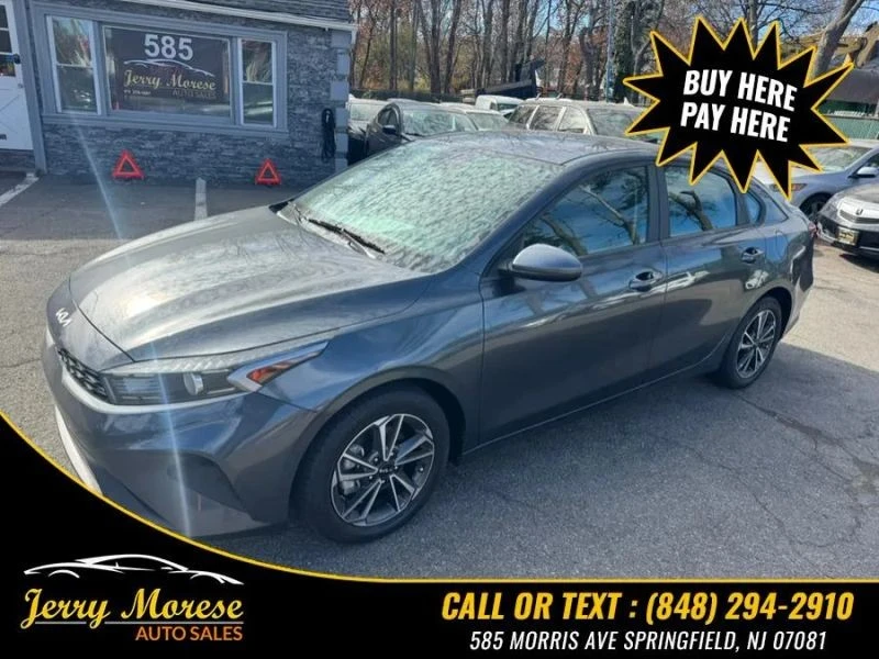 2022 Kia Forte - Image 2 of 12