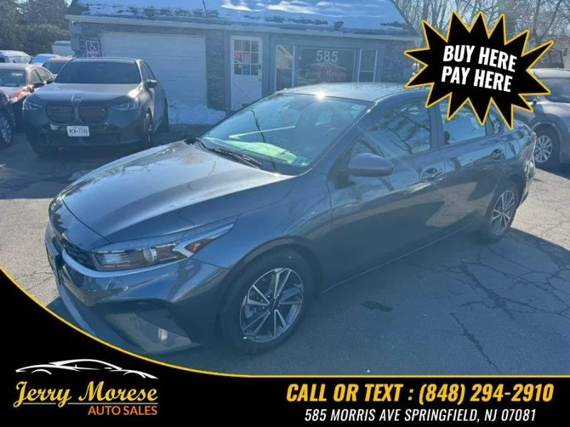 2022 Kia Forte - Image 2 of 12