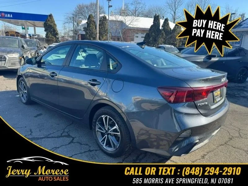2022 Kia Forte - Image 3 of 12