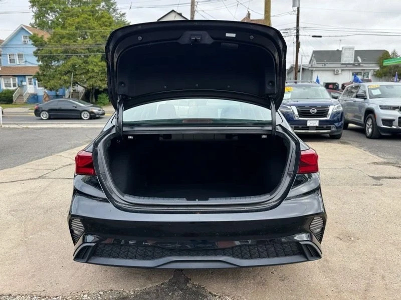 2022 Kia Forte - Image 12 of 12