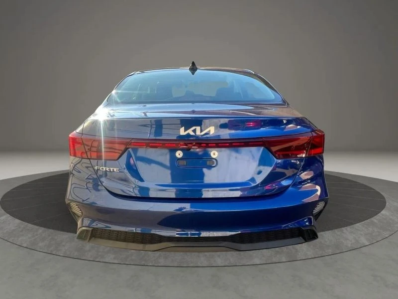 2022 Kia Forte - Image 6 of 12