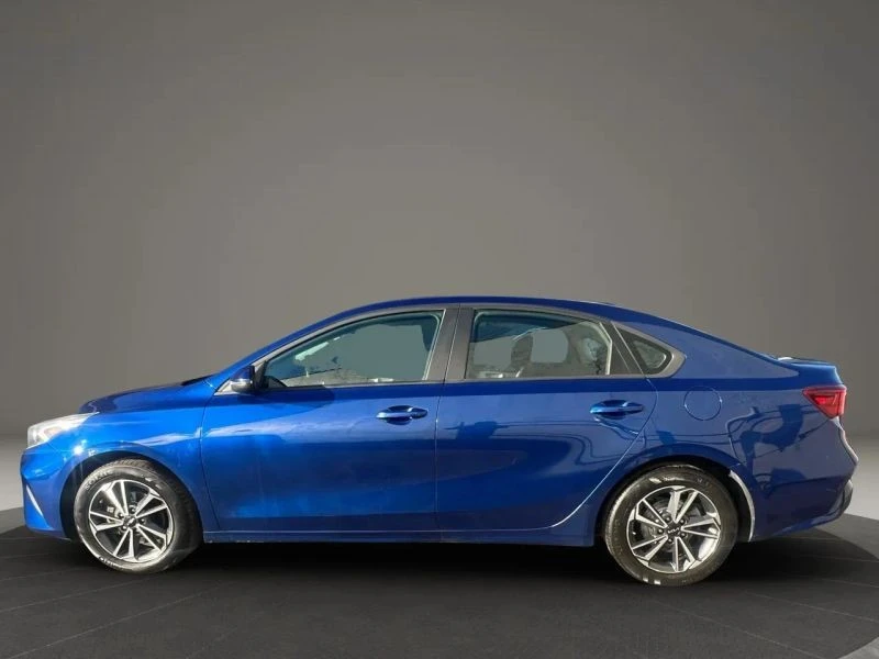 2022 Kia Forte - Image 8 of 12