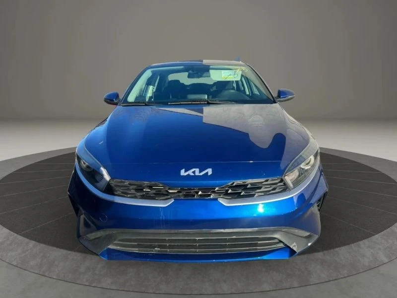 2022 Kia Forte - Image 2 of 12