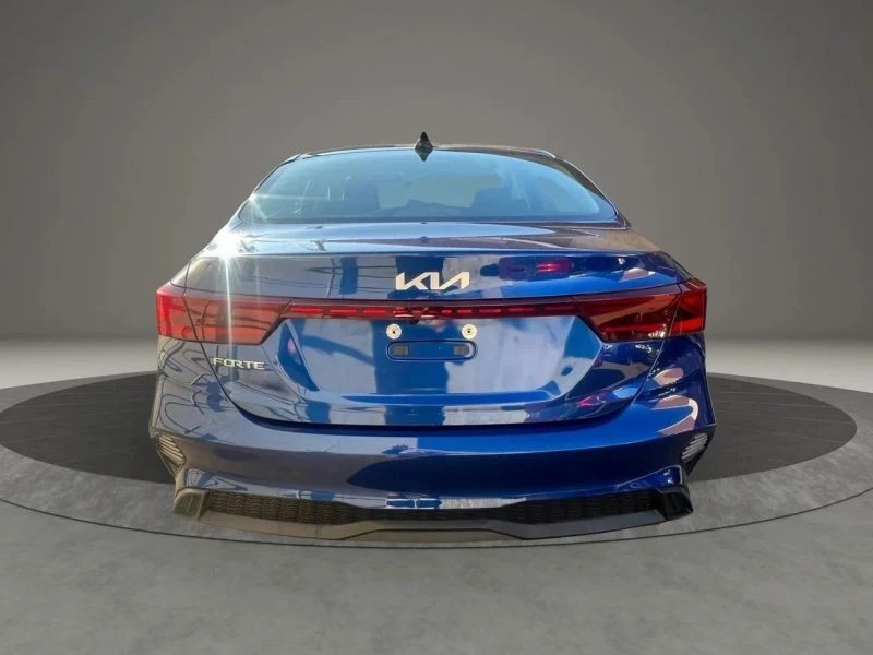 2022 Kia Forte - Image 6 of 12