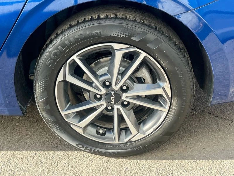 2022 Kia Forte - Image 10 of 12