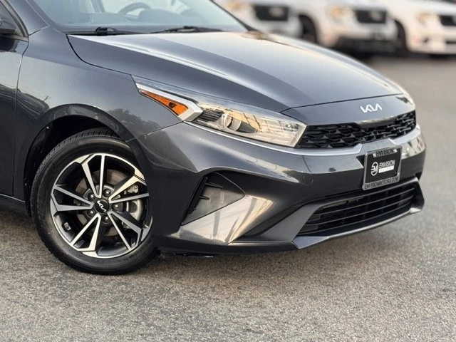 2022 Kia Forte - Image 3 of 12