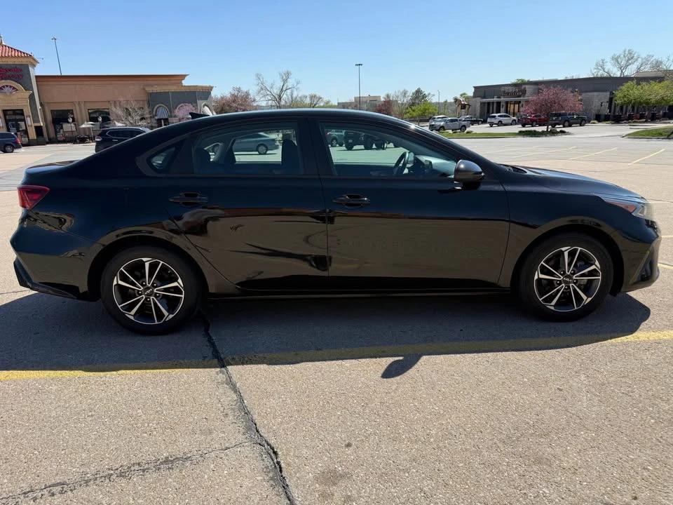 2022 Kia Forte - Image 11 of 11