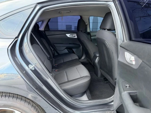 2022 Kia Forte - Image 15 of 20