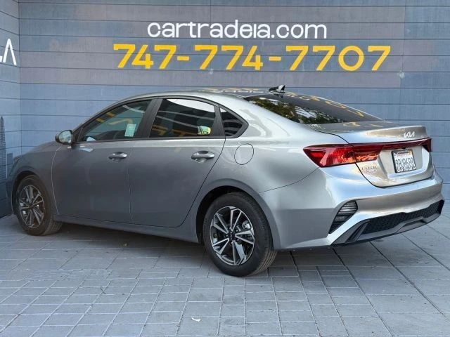 2022 Kia Forte - Image 3 of 21