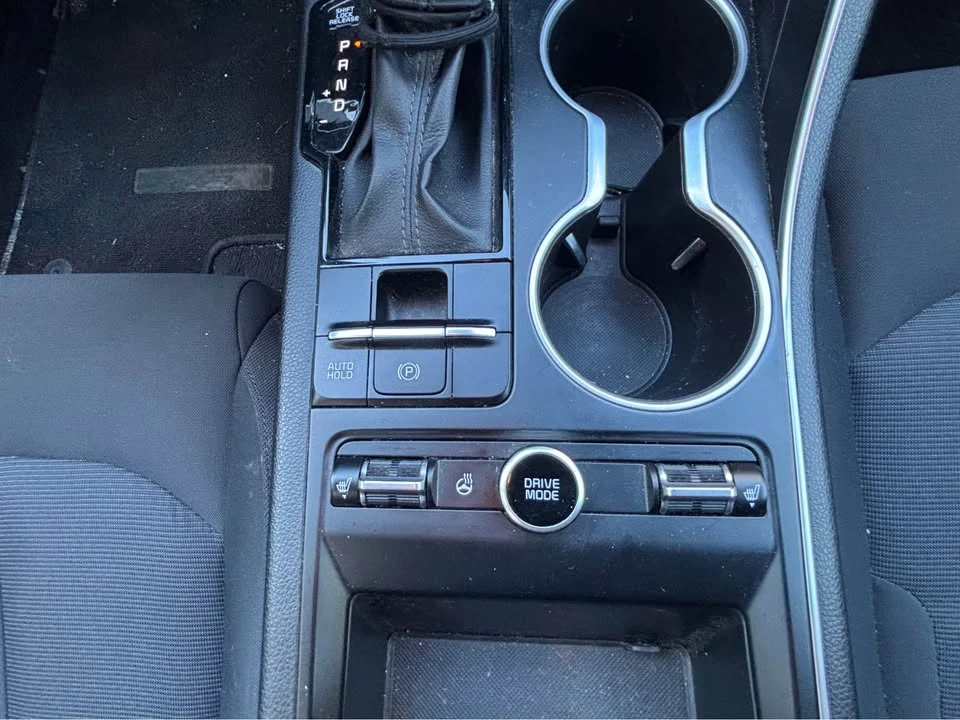 2022 Kia Optima/K5 - Image 8 of 9