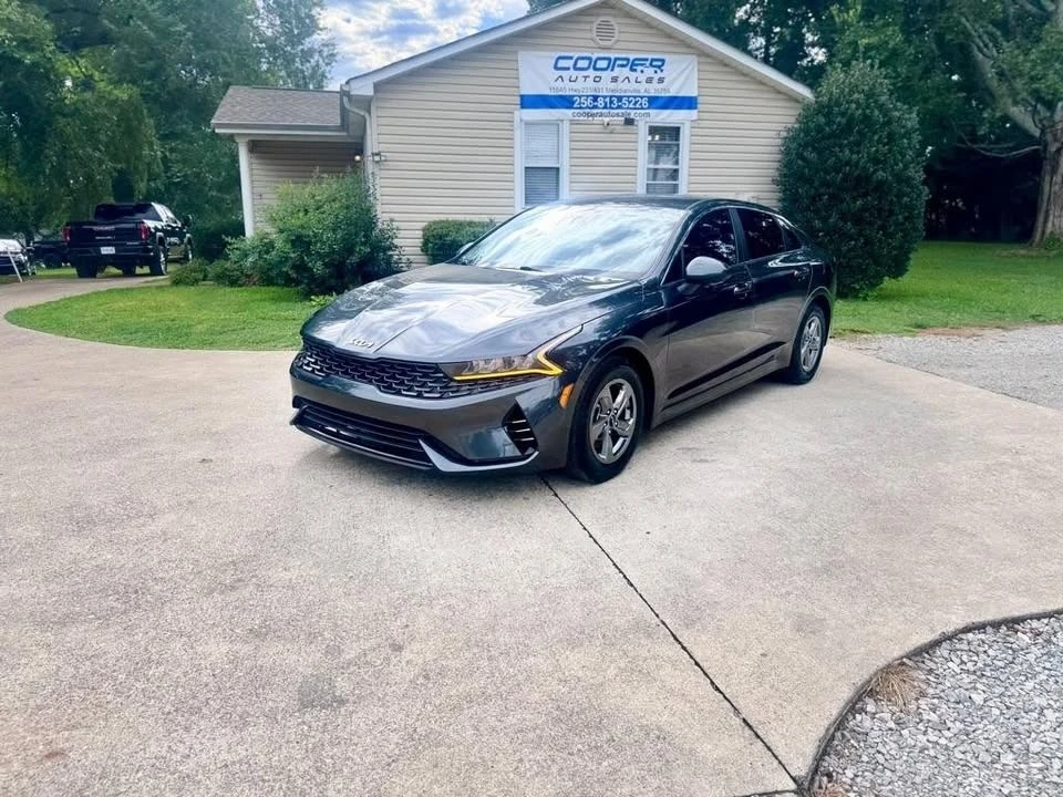 2022 Kia Optima/K5 - Image 10 of 19
