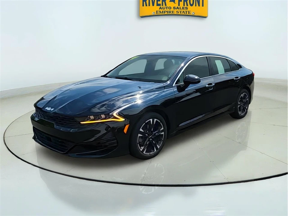 2022 Kia Optima/K5 - Image 3 of 29
